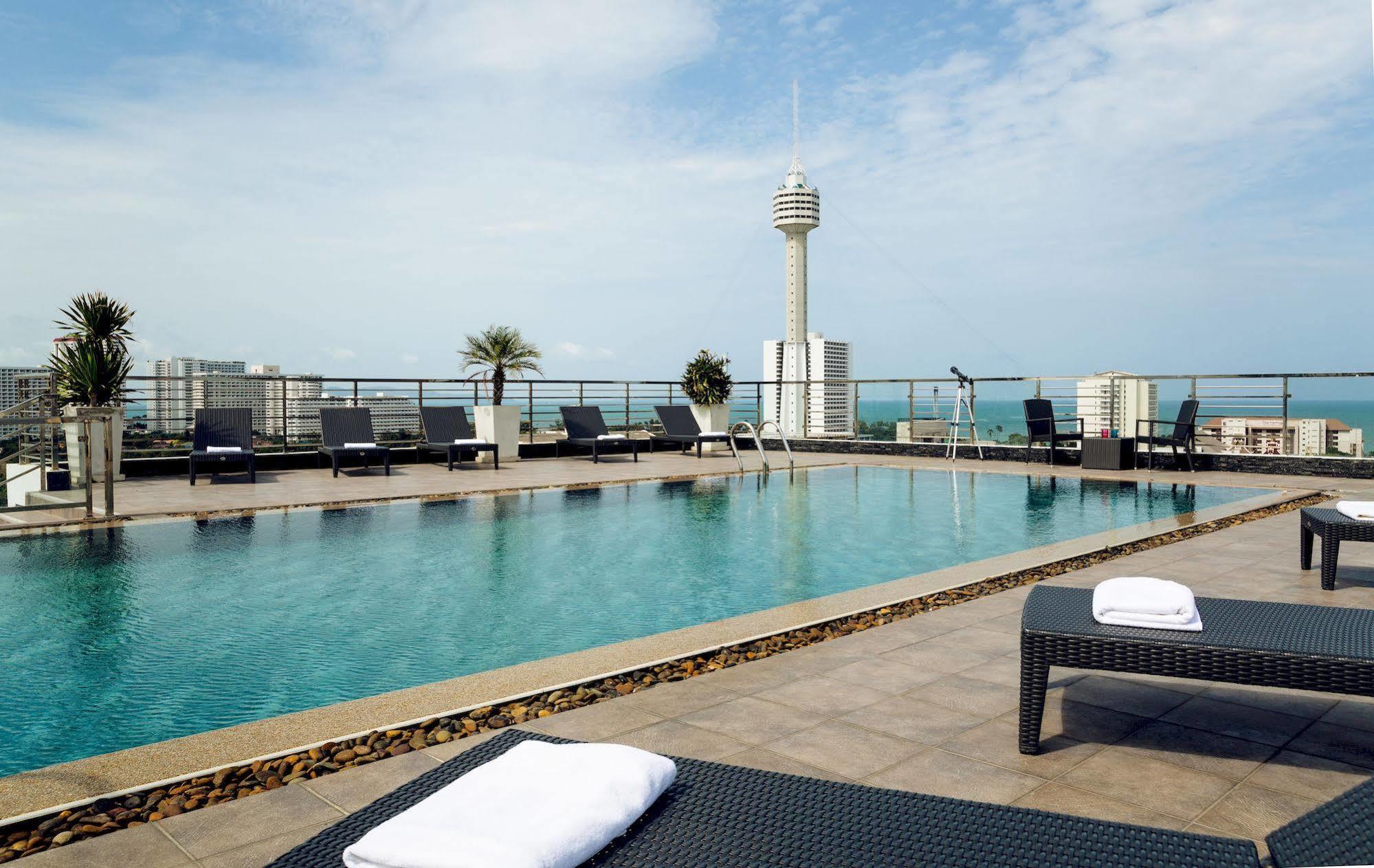 South Beach Pattaya Jomtien Beach Exterior photo